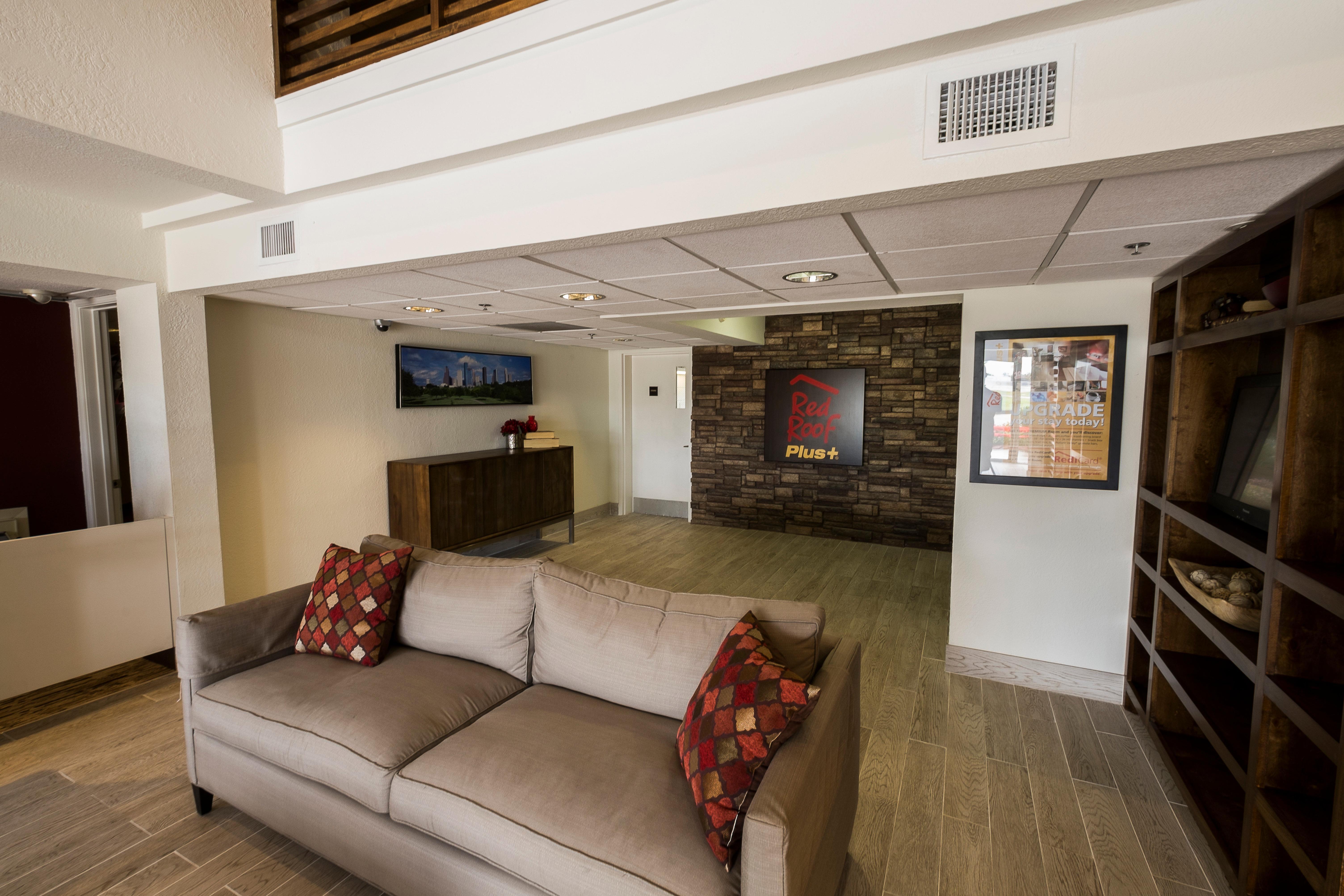 Red Roof Inn Plus+ Houston - Energy Corridor Ngoại thất bức ảnh