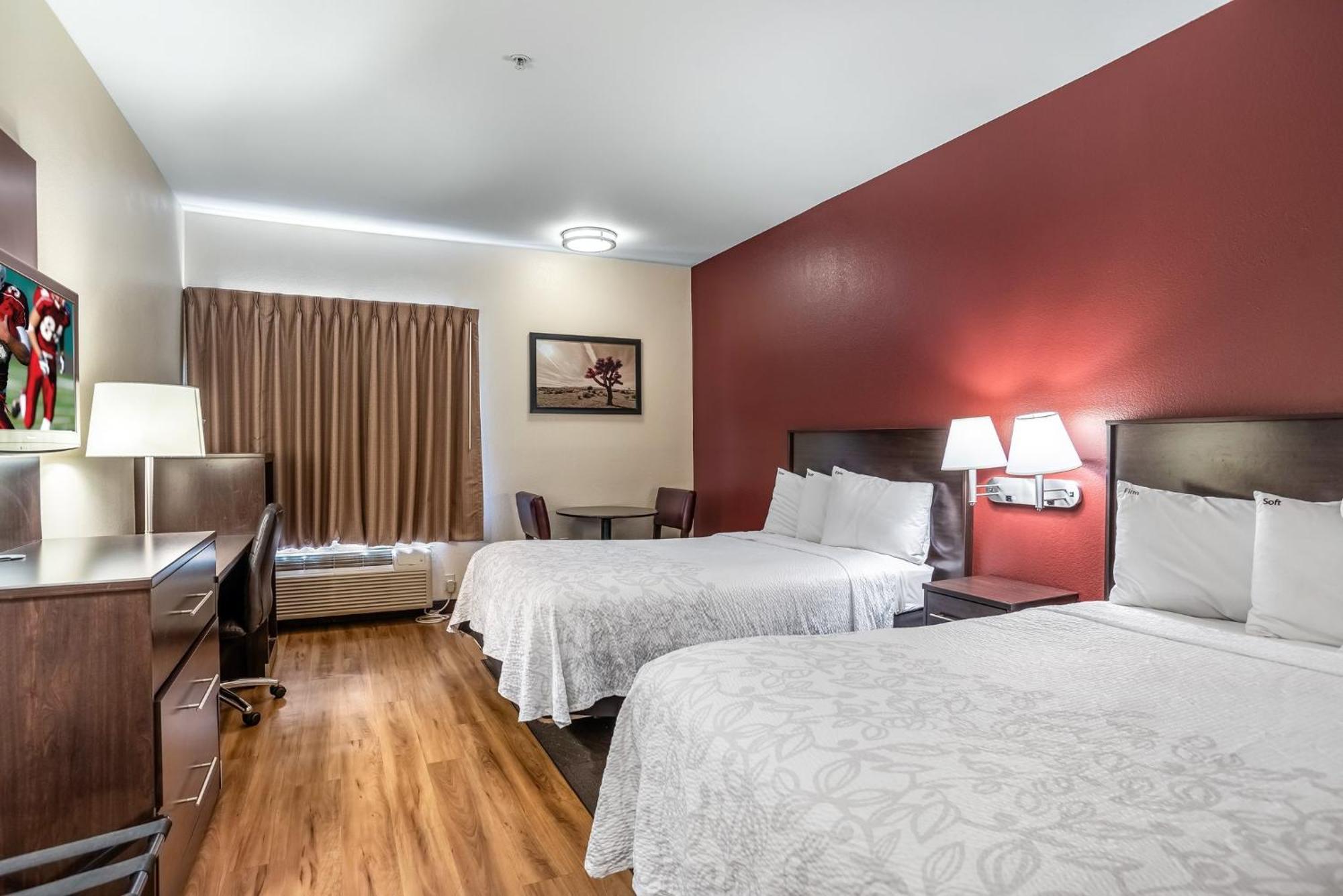 Red Roof Inn Plus+ Houston - Energy Corridor Ngoại thất bức ảnh